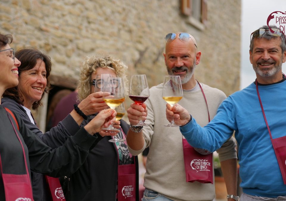 Passi e parole di vino: il 19 aprile