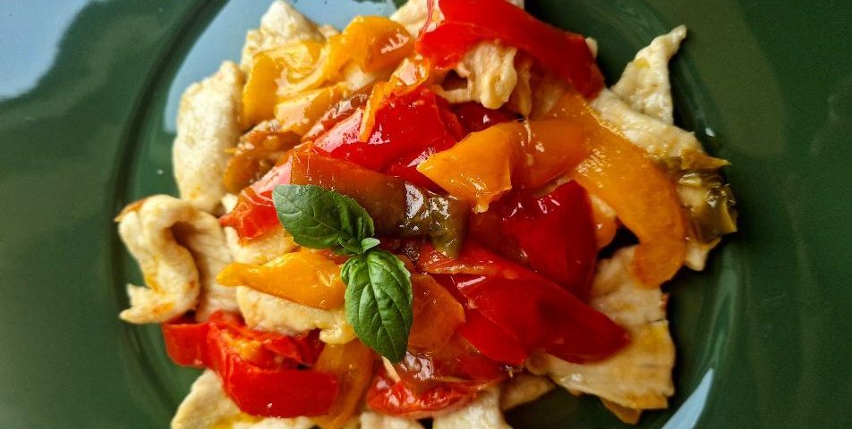 Straccetti di pollo ai peperoni 2